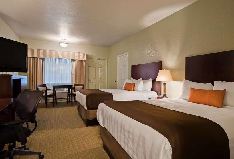 فندق Best Western Plus Bayshore Inn