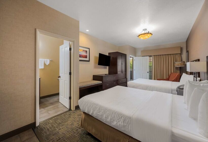 هتل Best Western Plus Canyonlands Inn