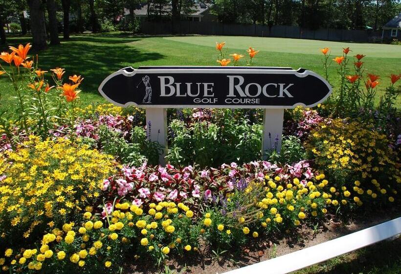 هتل Blue Rock Resort