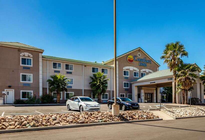 هتل Comfort Inn