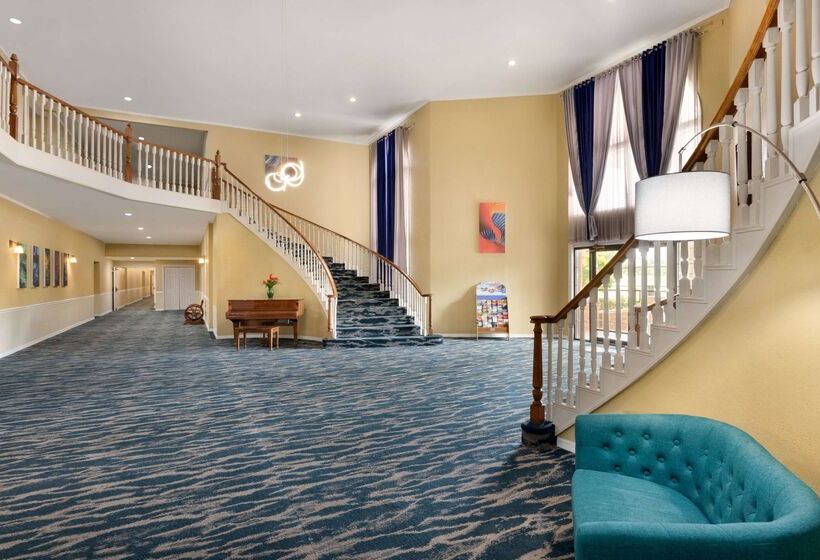 酒店 Days Inn And Suites By Wyndham Sikeston