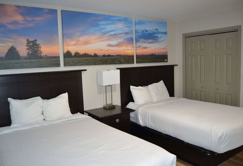 Отель Days Inn And Suites By Wyndham Sikeston