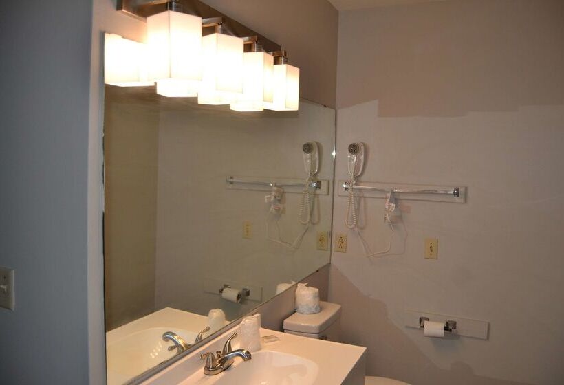 酒店 Days Inn And Suites By Wyndham Sikeston