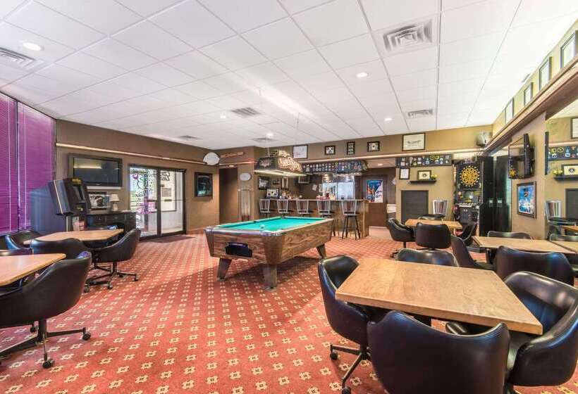 فندق Days Inn By Wyndham Altus