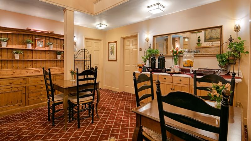 هتل Elm House Inn
