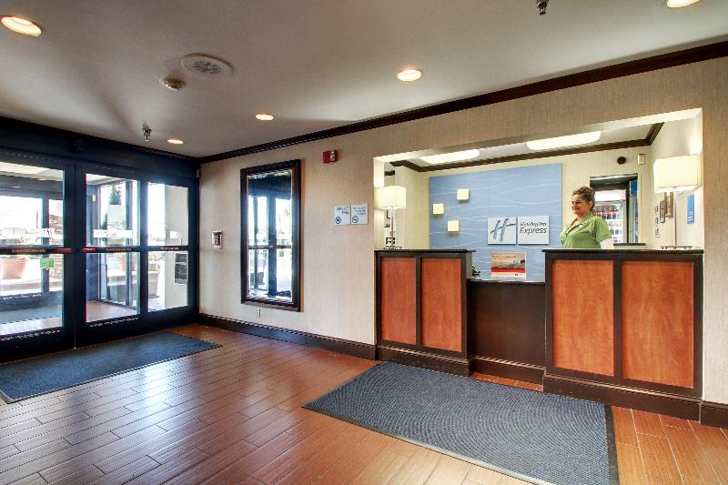 Holiday Inn Express Hotel Fort Campbell Oak Grove, An Ihg