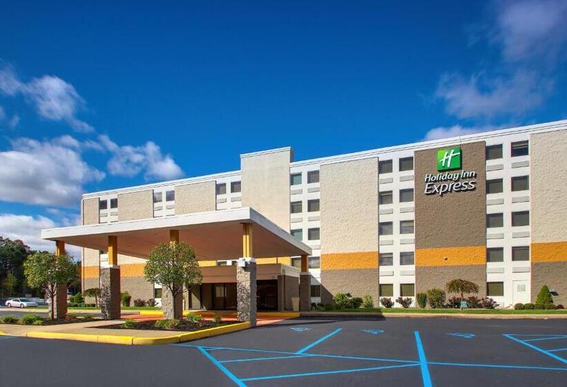 Szálloda Holiday Inn Express Pittston  Scranton Airport, An Ihg