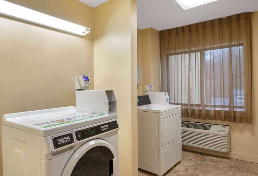 호텔 La Quinta Inn By Wyndham Auburn Worcester