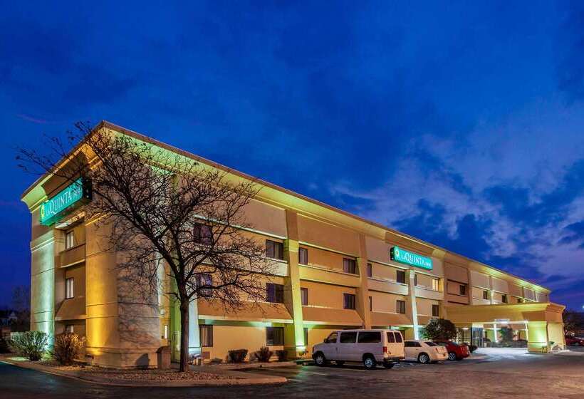 호텔 La Quinta Inn By Wyndham Detroit Southgate