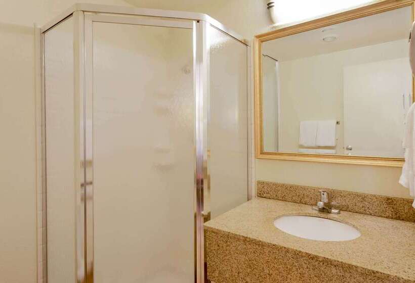 هتل La Quinta Inn By Wyndham Minneapolis Airport Bloomington