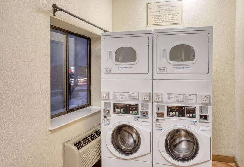 هتل La Quinta Inn By Wyndham Minneapolis Airport Bloomington