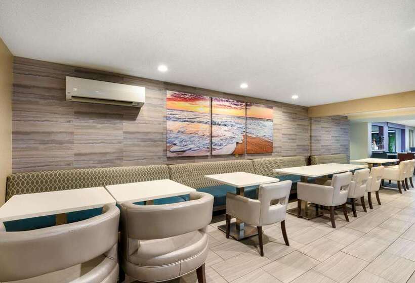 酒店 La Quinta Inn By Wyndham North Myrtle Beach