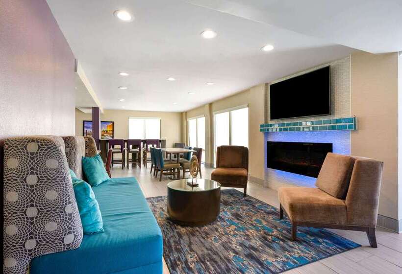 هتل La Quinta Inn By Wyndham North Myrtle Beach