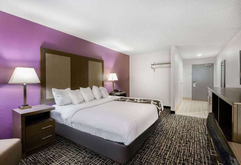 هتل La Quinta Inn By Wyndham North Myrtle Beach