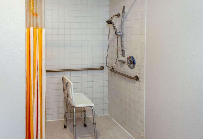 فندق La Quinta Inn By Wyndham Sheboygan