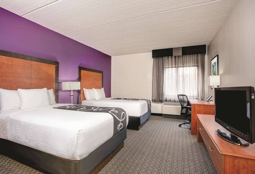 Hotel La Quinta Inn & Suites By Wyndham Atlanta Roswell