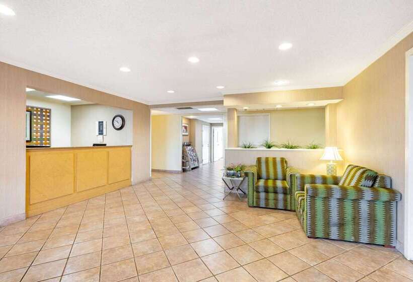 هتل La Quinta By Wyndham El Paso East