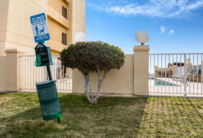 هتل La Quinta By Wyndham El Paso East
