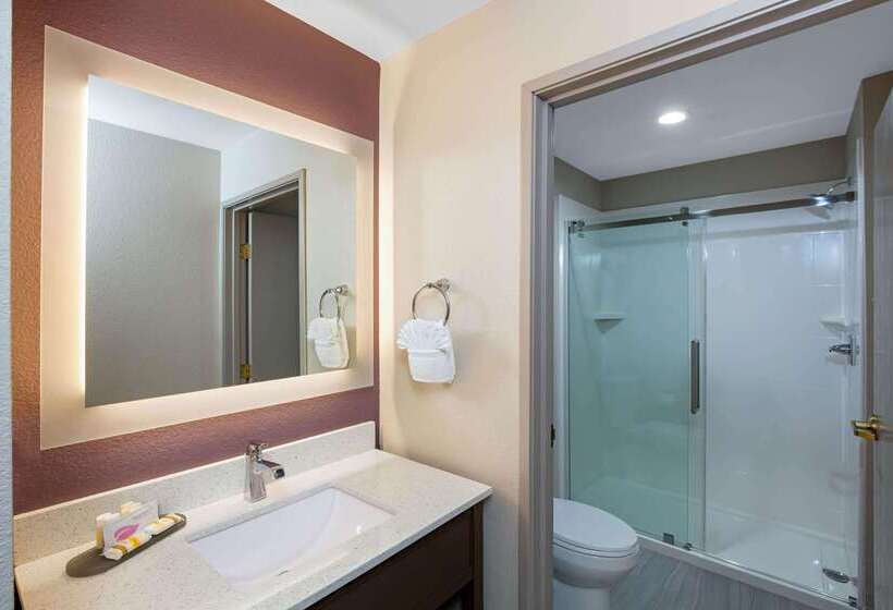 Fotos del hotel La Quinta Inn &amp; Suites By Wyndham Las Vegas Nellis:  48