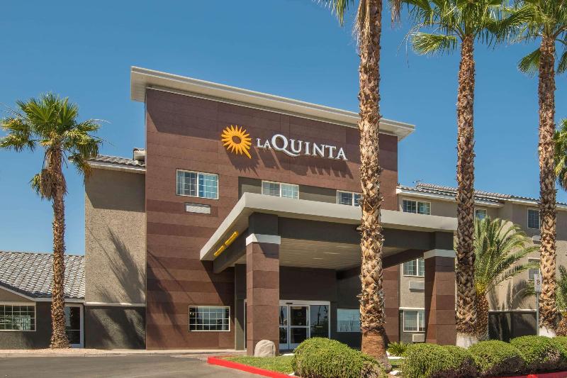 هتل La Quinta Inn & Suites By Wyndham Las Vegas Nellis