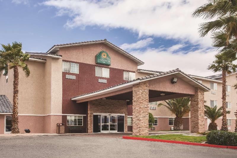 هتل La Quinta Inn & Suites By Wyndham Las Vegas Nellis