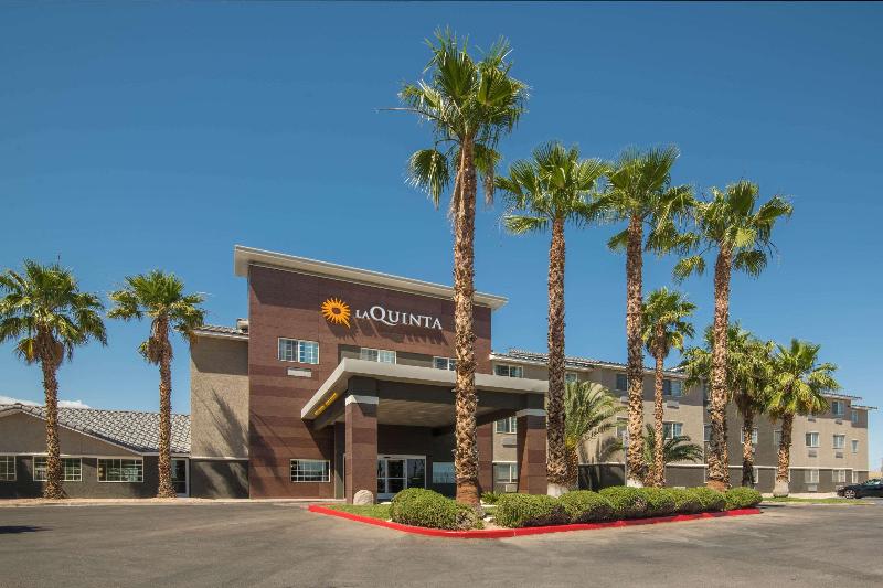 هتل La Quinta Inn & Suites By Wyndham Las Vegas Nellis