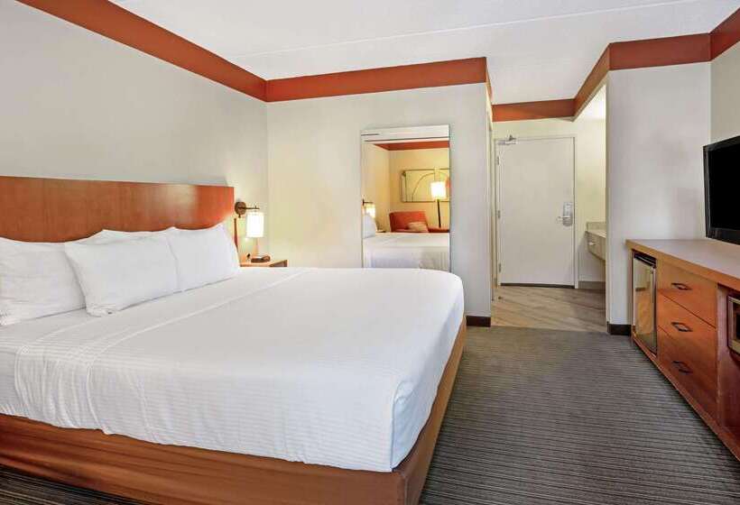 호텔 La Quinta By Wyndham Miami Cutler Bay