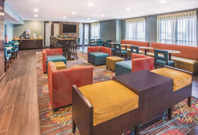 酒店 La Quinta By Wyndham O Fallon, Il   St. Louis