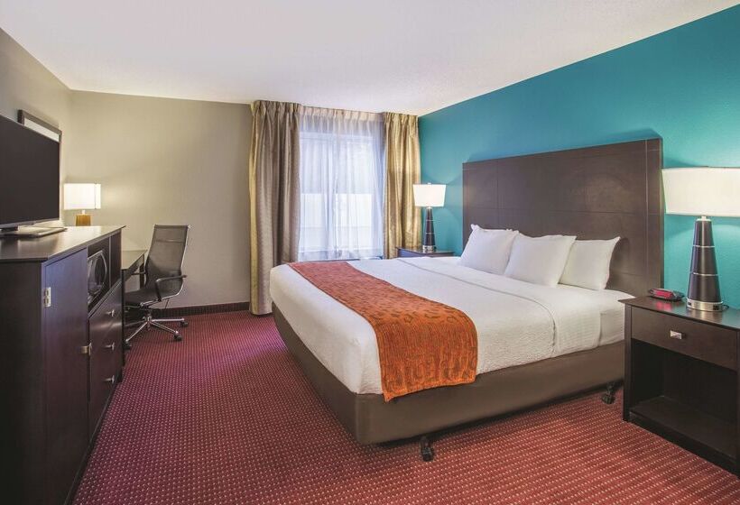 酒店 La Quinta By Wyndham O Fallon, Il   St. Louis