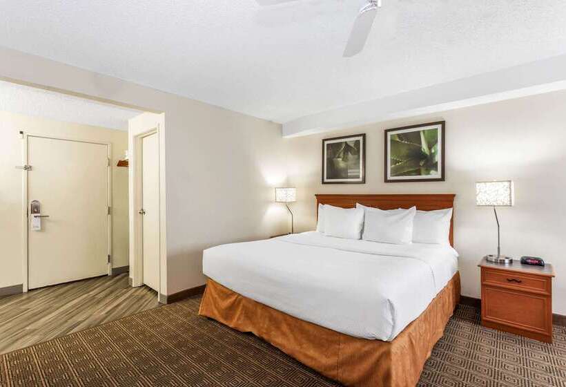 Fotos del hotel La Quinta By Wyndham Orlando South:  12