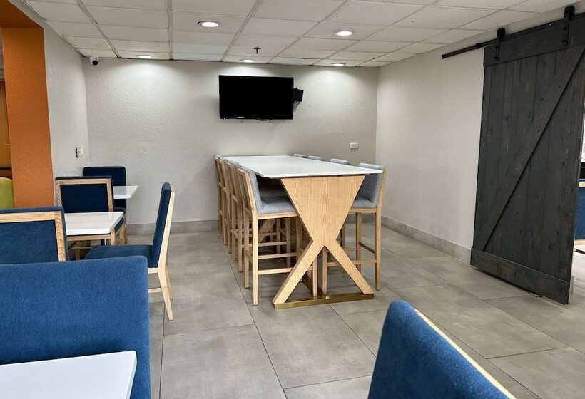 Fotos del hotel La Quinta By Wyndham Orlando South:  33