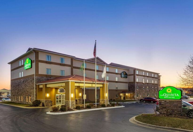 هتل La Quinta By Wyndham Rockford