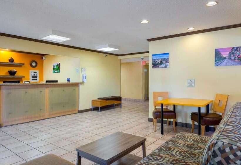 Hotell La Quinta Inn & Suites By Wyndham Savannah Southside