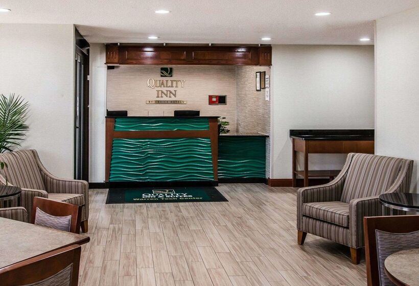 Отель Quality Inn And Suites Warren