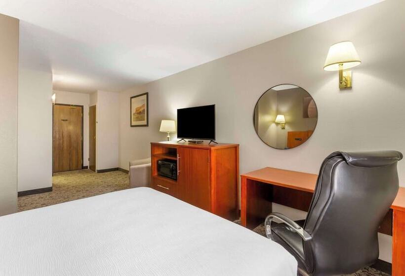 호텔 Quality Inn & Suites Fillmore I15