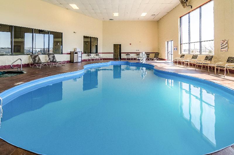 호텔 Red Roof Inn & Conference Center Wichita Airport