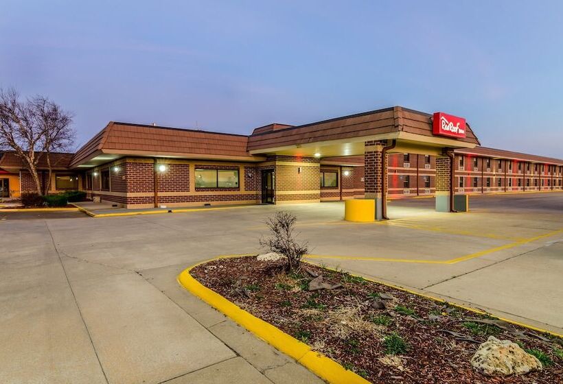 Hotel Red Roof Inn & Conference Center Wichita Airport
