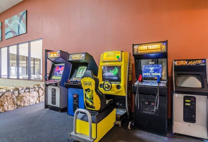 Hotel Red Roof Inn & Conference Center Wichita Airport