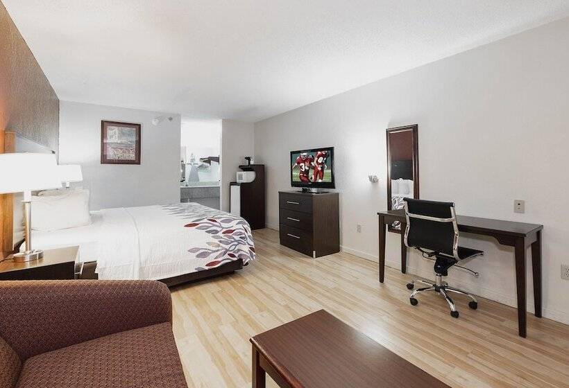 هتل Red Roof Inn & Suites Rome