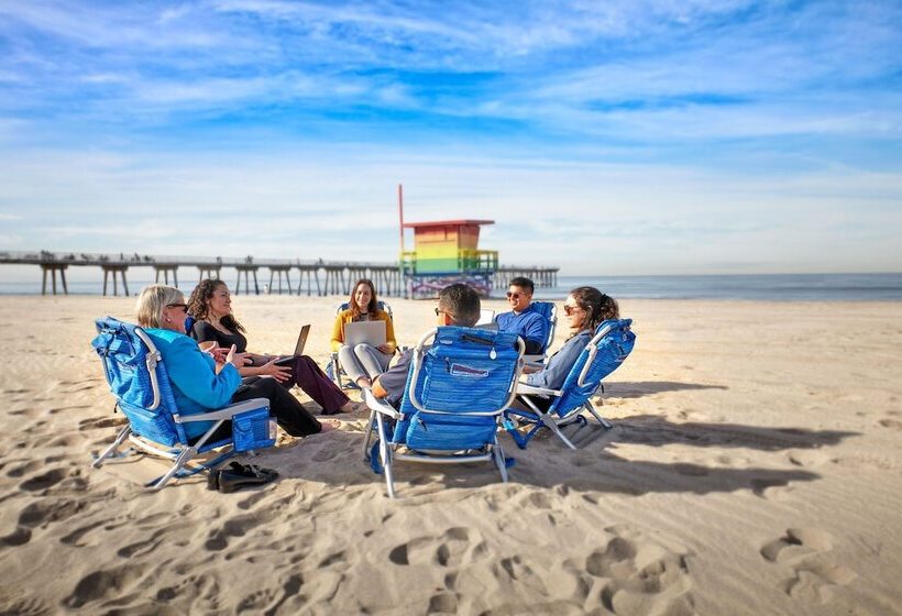 Beach House Hotel At Hermosa Beach