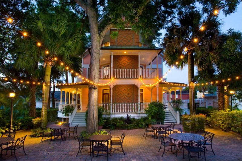 هتل The Beaufort Inn