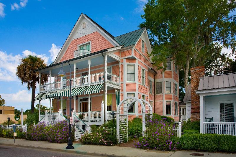 هتل The Beaufort Inn