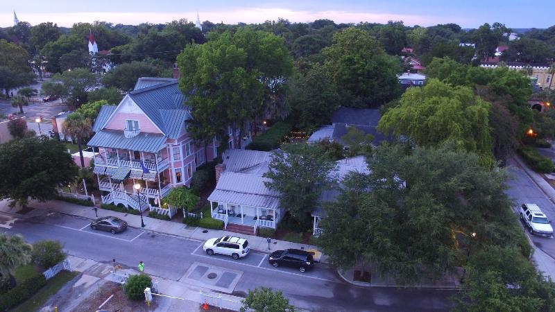 هتل The Beaufort Inn