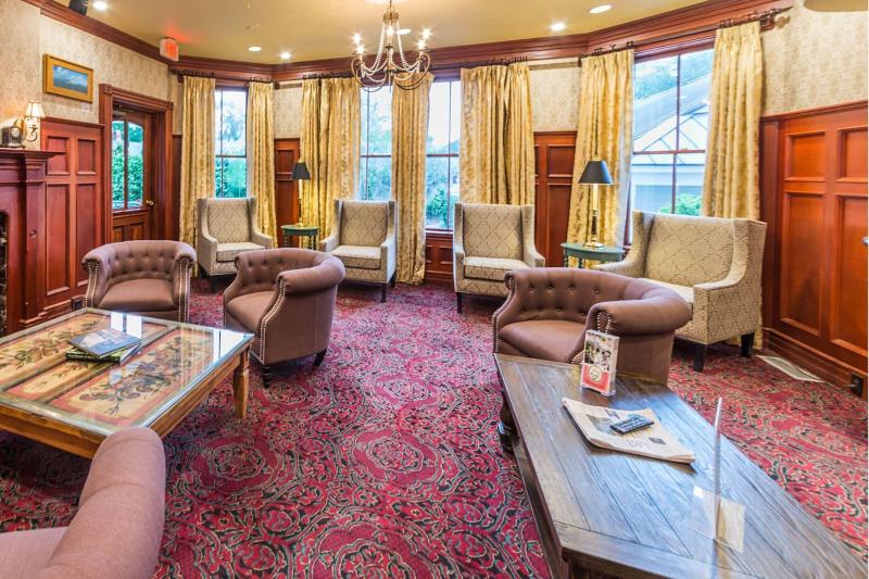 هتل The Beaufort Inn