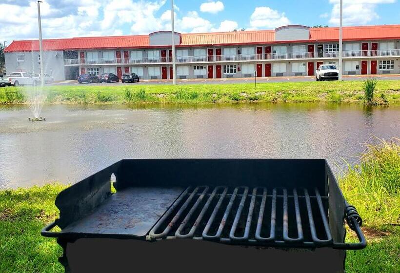 هتل Vero Beach Inn & Suites Vero Beach I 95