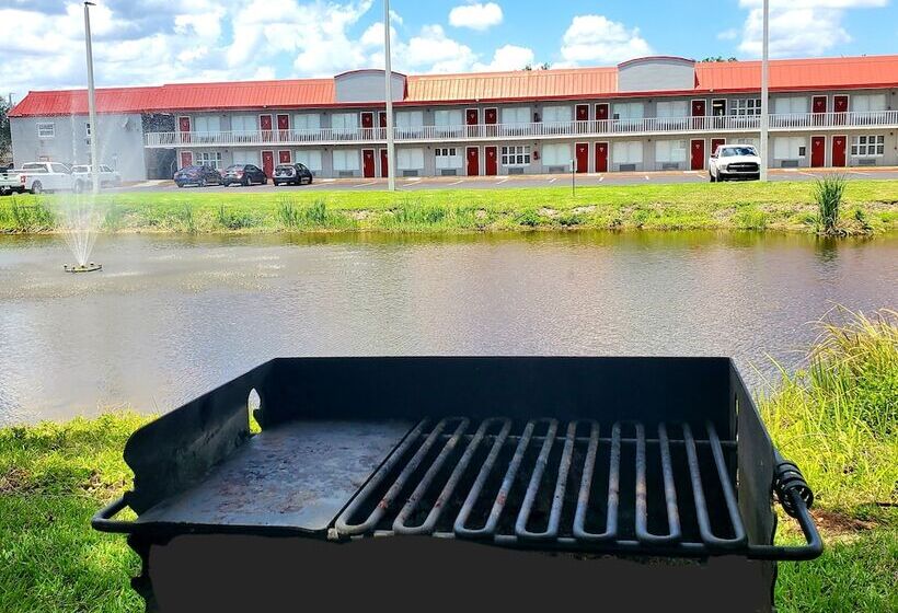 هتل Vero Beach Inn & Suites Vero Beach I 95
