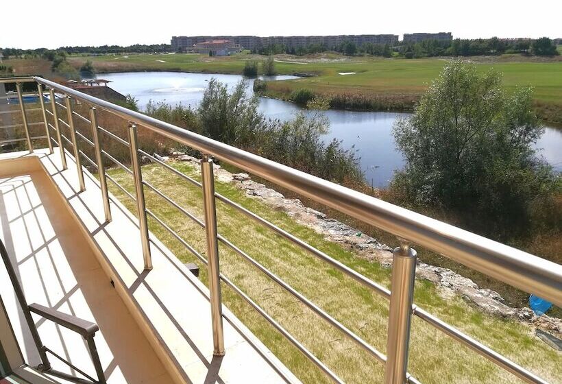 پانسیون Villa L3 In Lighthousegolf Resort