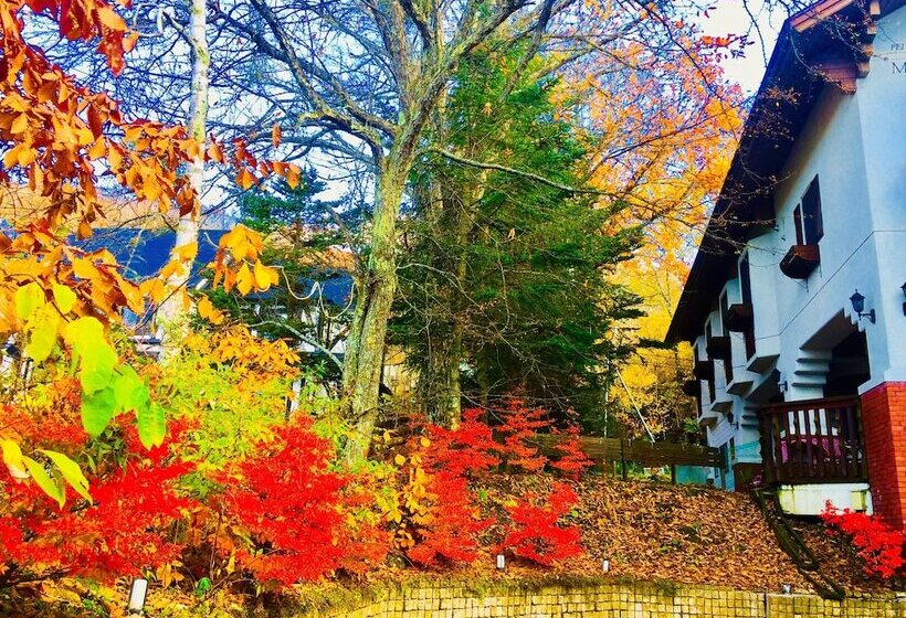فندق فئة نجمة واحدة Shirakabako Sakaeen