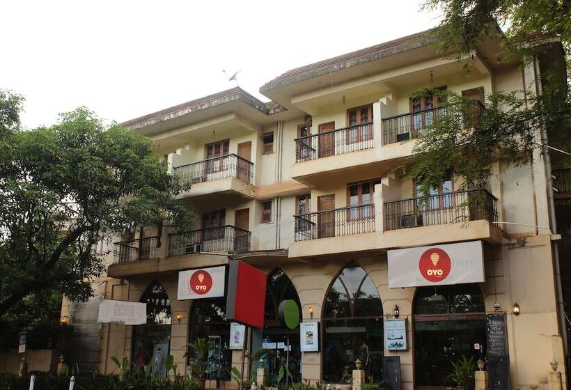 هتل Bardays Inn By Oyo Rooms