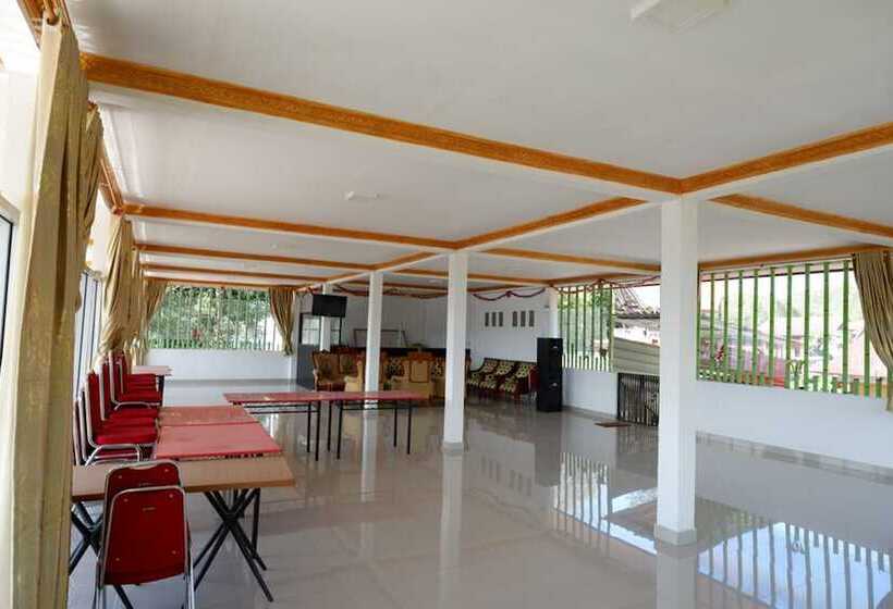 پانسیون Reddoorz Near Bolu Toraja